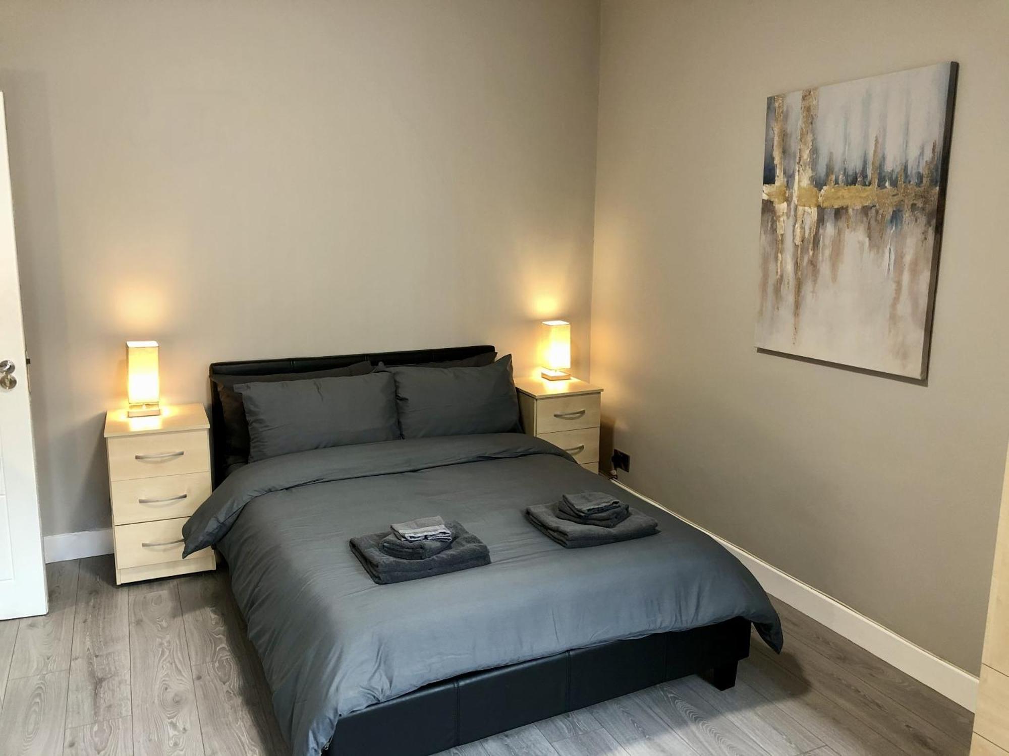 Executive Or Large Family 5-Bed House - Hosted By Hutch Lifestyle Βίλα Κόβεντρι Εξωτερικό φωτογραφία